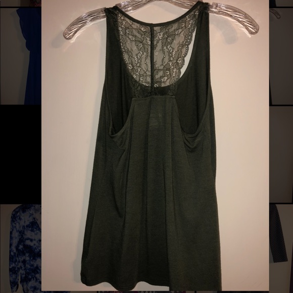 Top - Picture 2 of 2